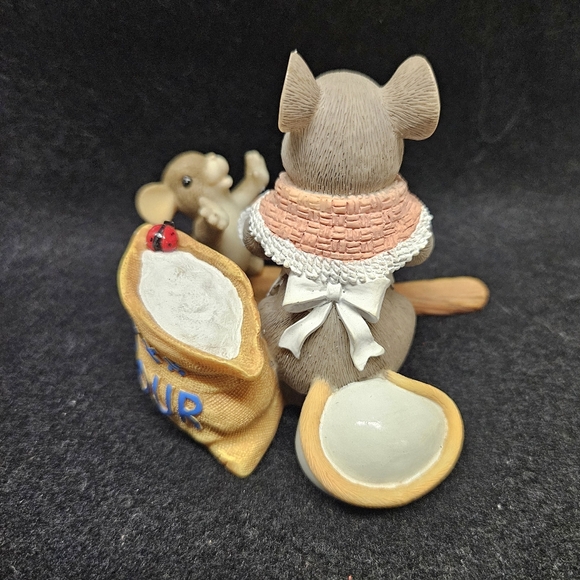 CHARMING TAILS Collectibles Division You Bake Me Happy Figurine Fitz And Floyd - Picture 8 of 11